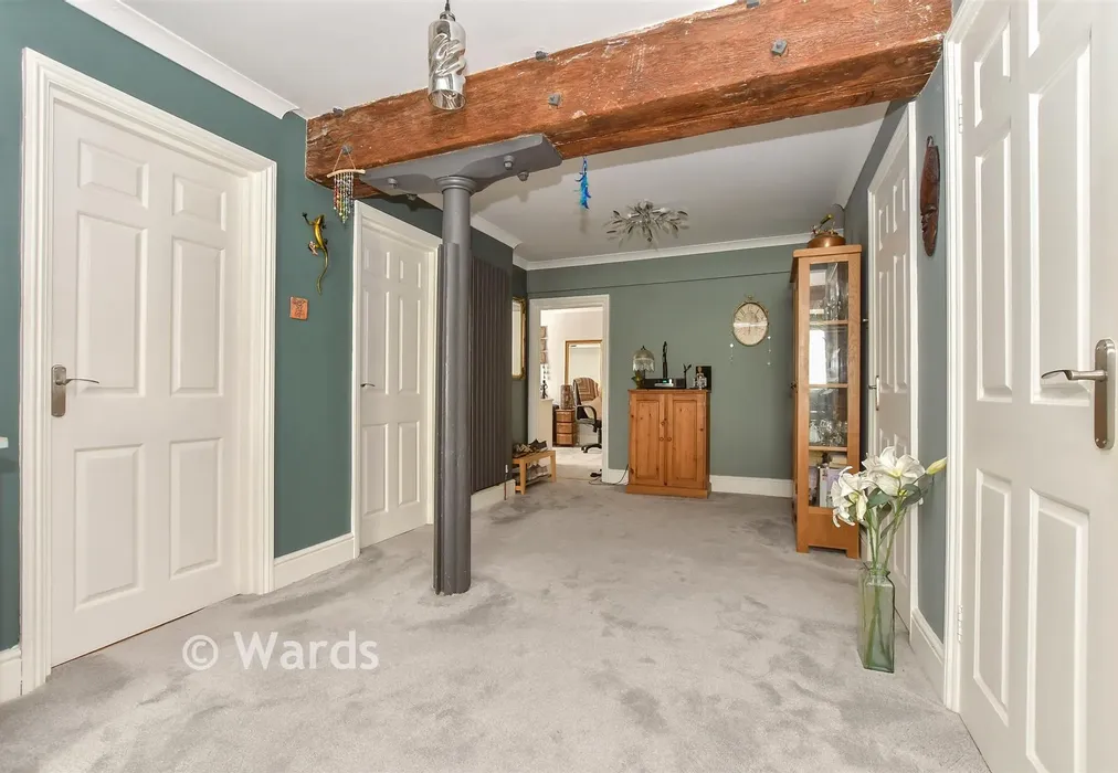 Entrance Hall - Upper Strand Street, Sandwich, Kent - Wards of Kent