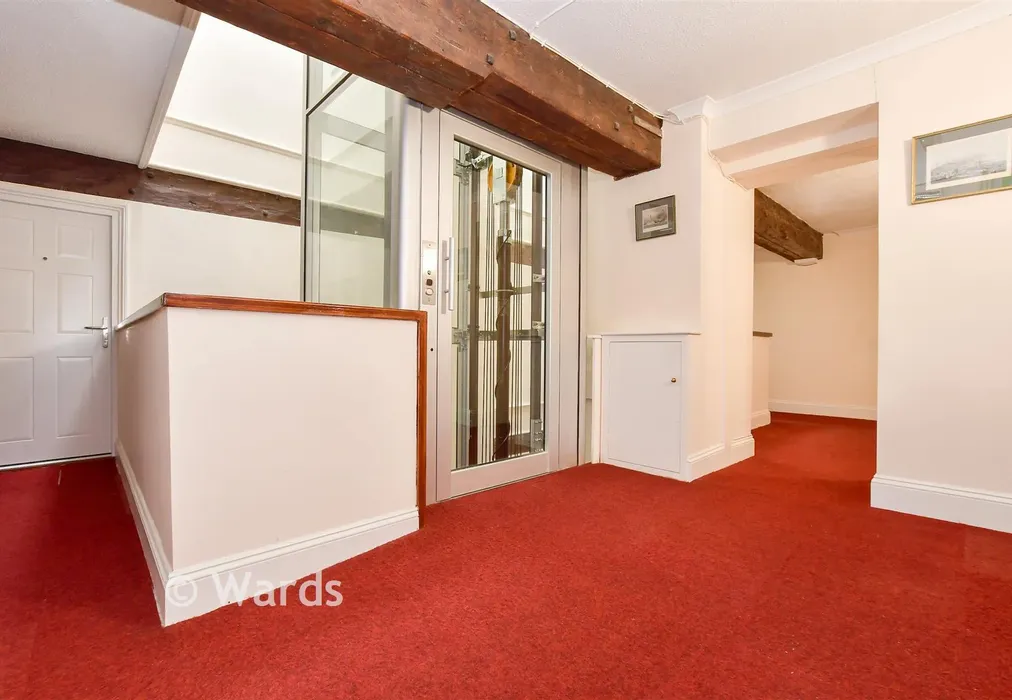 Internal Lifestyle Photograph - Upper Strand Street, Sandwich, Kent - Wards of Kent