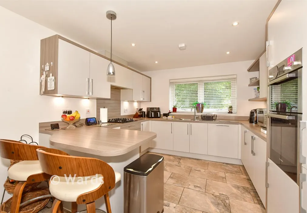 Kitchen - Melanie Close, Folkestone, Kent - Wards of Kent