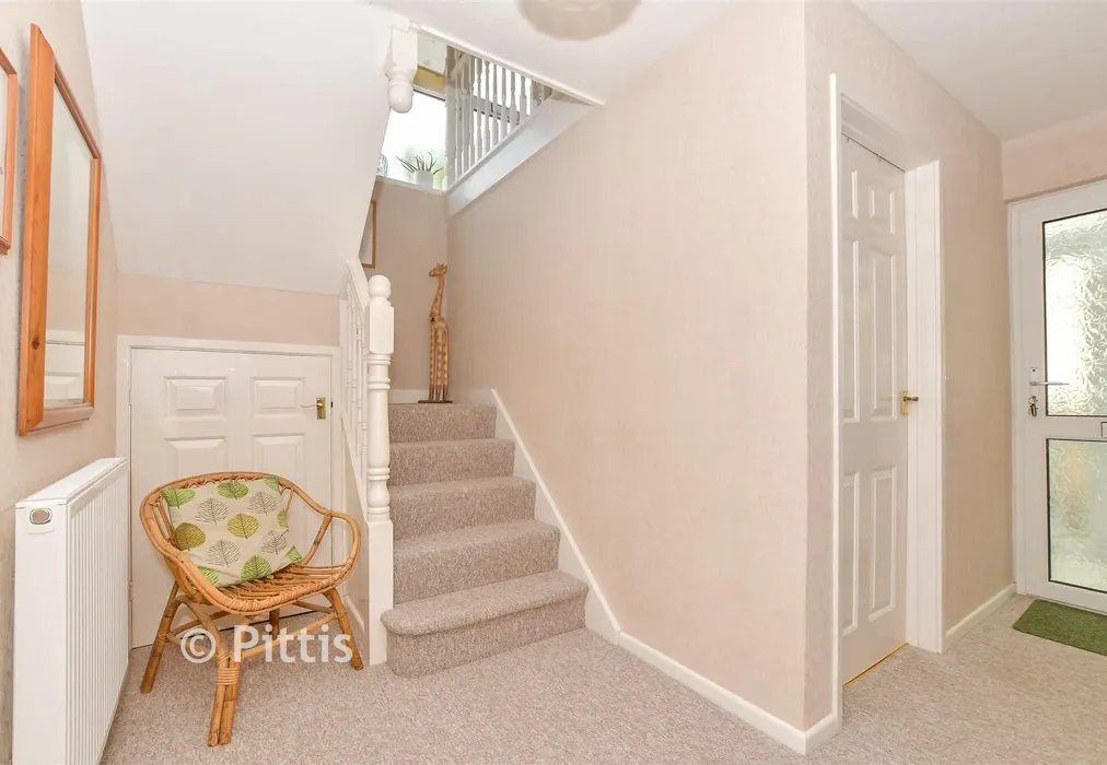 Hallway - Zig Zag Road, Ventnor, Isle of Wight - Wards of Kent