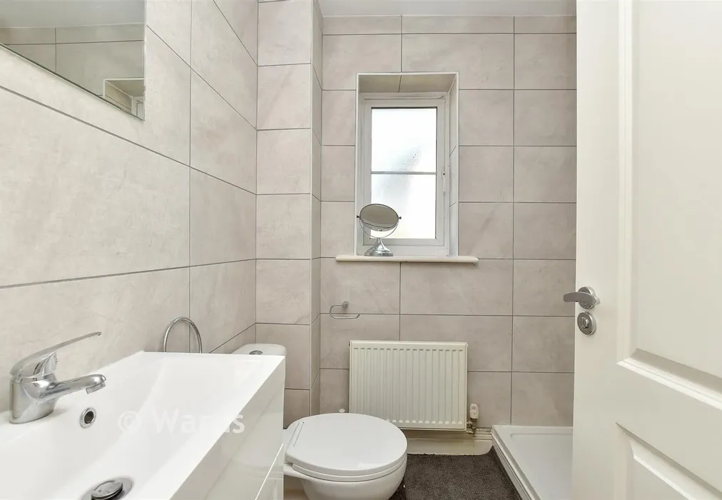 Shower Room - Baryntyne Crescent, Rochester, Kent - Wards of Kent
