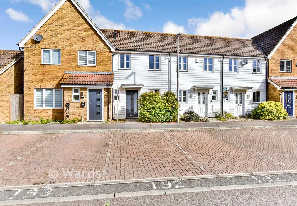 Driveway/Parking - Baryntyne Crescent, Rochester, Kent - Wards of Kent