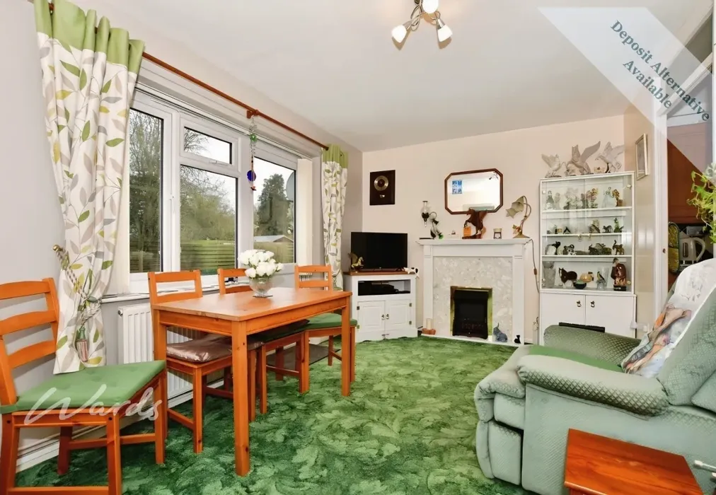 Lounge - West Shaw, New Ash Green - Wards of Kent