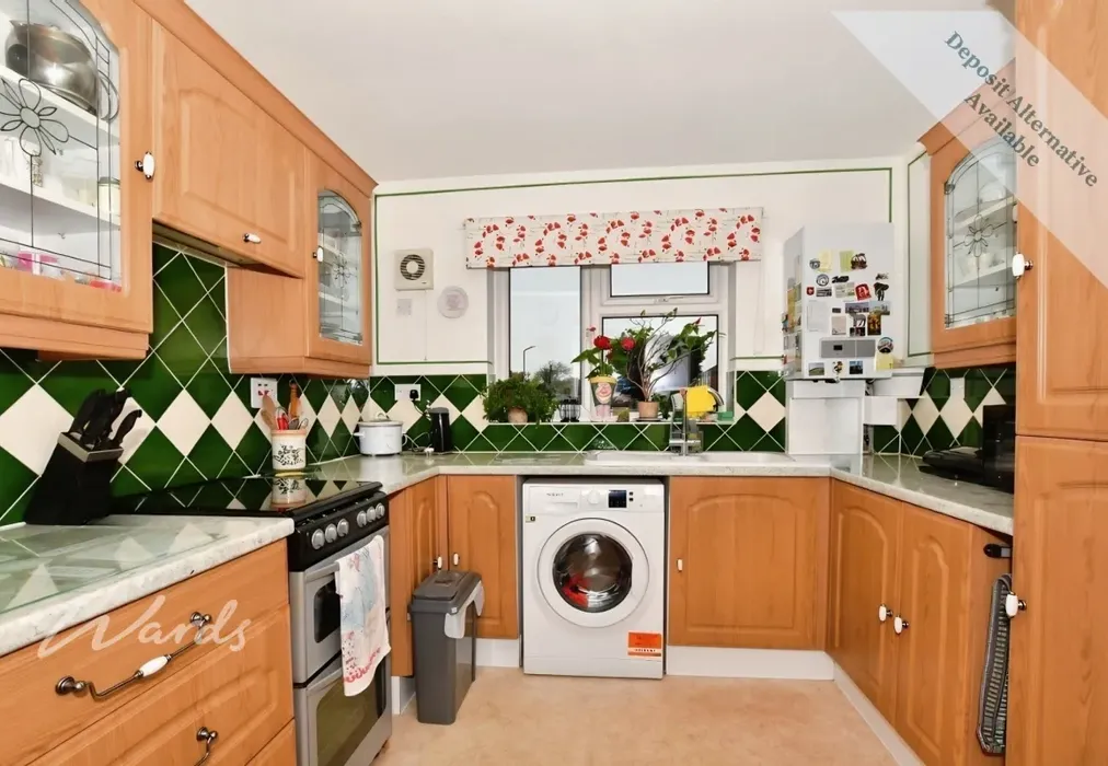 Kitchen - West Shaw, New Ash Green - Wards of Kent
