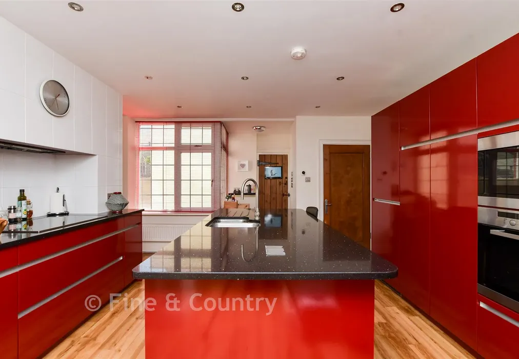 Kitchen - Fifth Avenue, Cliftonville, Margate, Kent - Wards of Kent