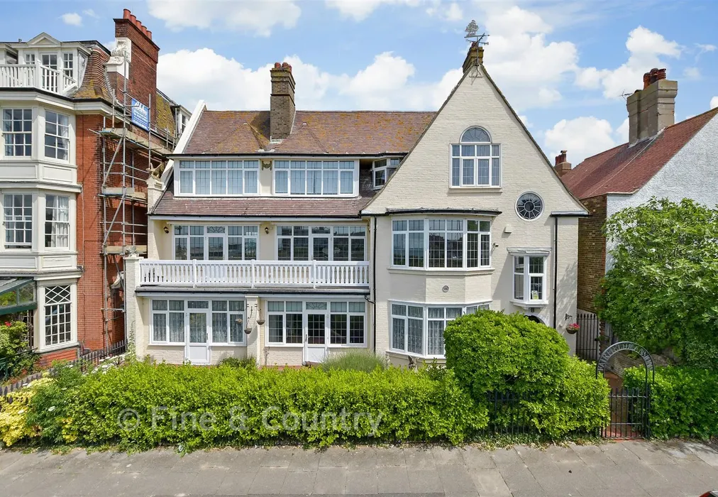 External (Web) - Fifth Avenue, Cliftonville, Margate, Kent - Wards of Kent
