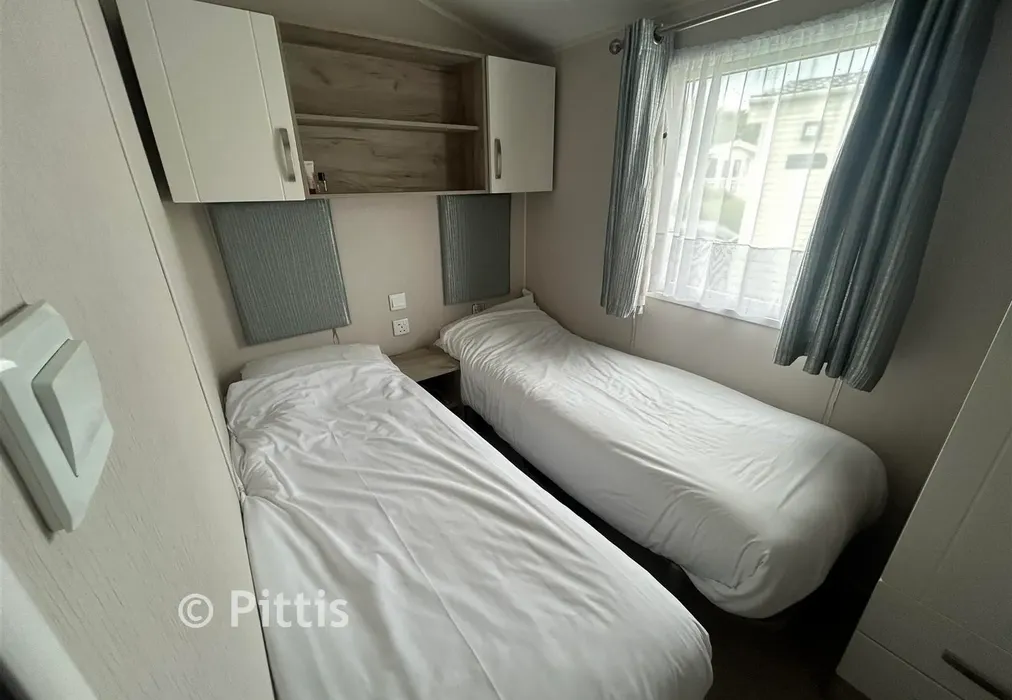 Bedroom 2 - Main Road, Rookley, Ventnor, Isle of Wight - Wards of Kent