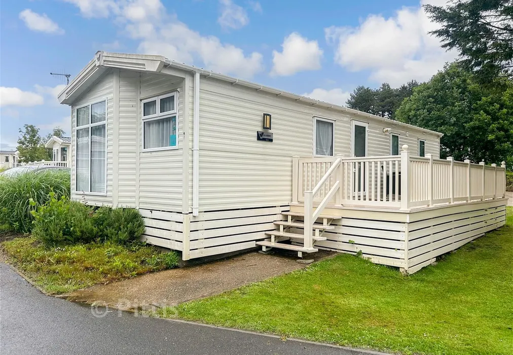 Front* - Main Road, Rookley, Ventnor, Isle of Wight - Wards of Kent