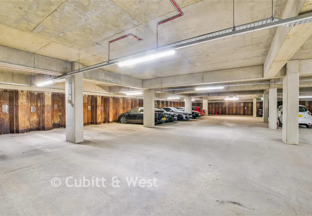 Parking - London Road, Wallington, Surrey - Wards of Kent