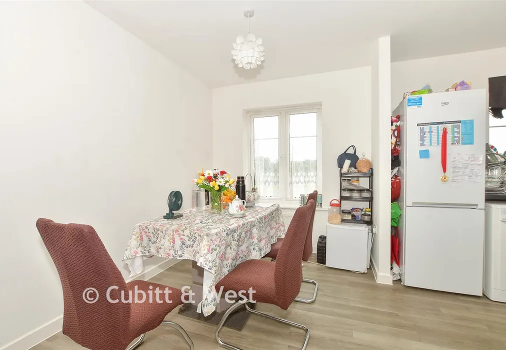 Lounge - Cornwell Avenue, Forge Wood, Crawley, West Sussex - Wards of Kent