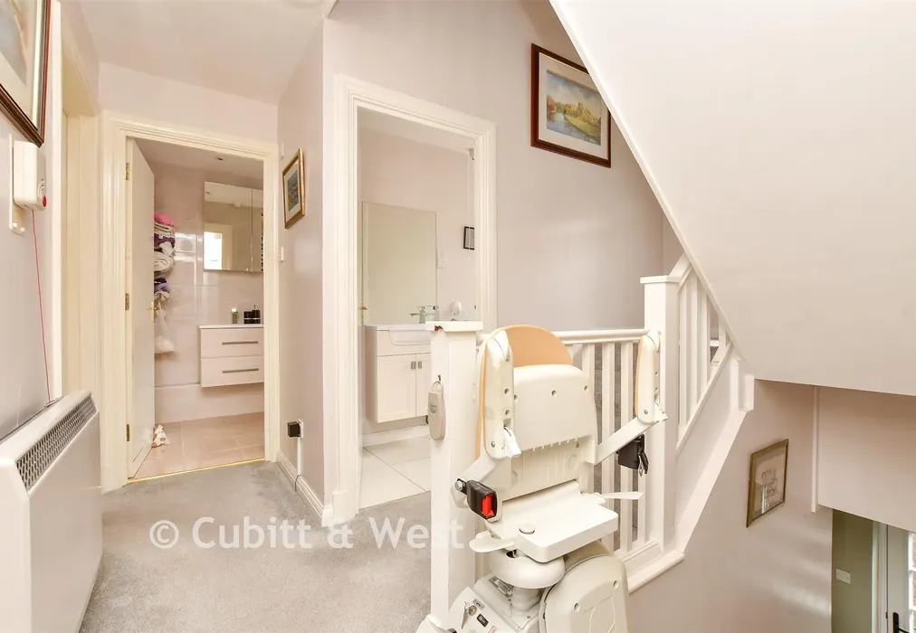 Inner Hallway - High Street, Banstead, Surrey - Wards of Kent