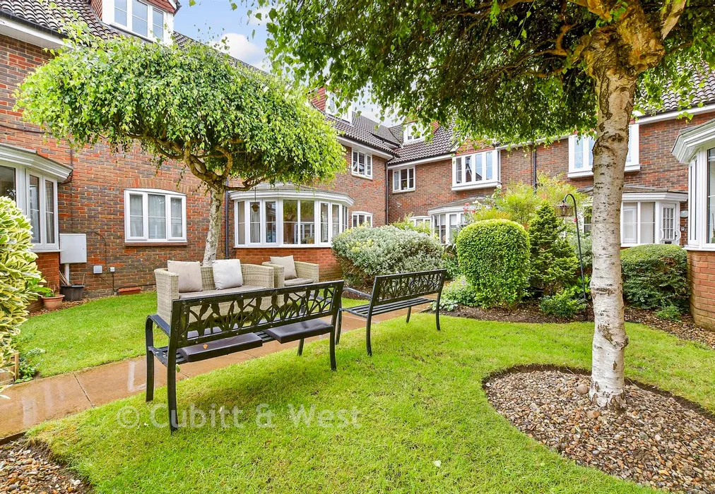 Communal Gardens - High Street, Banstead, Surrey - Wards of Kent