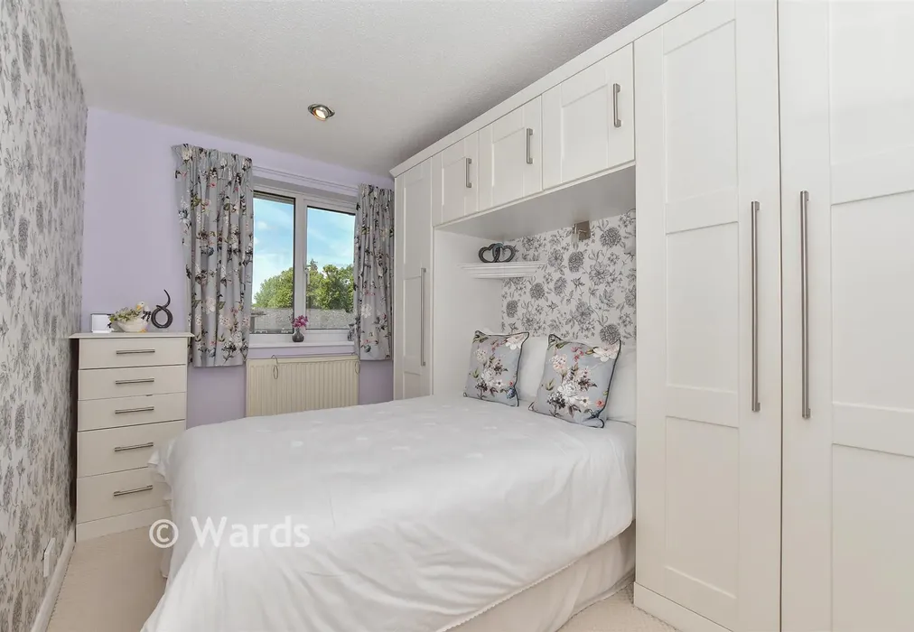 Bedroom 2 - Fremlin Close, Rusthall, Tunbridge Wells, Kent - Wards of Kent