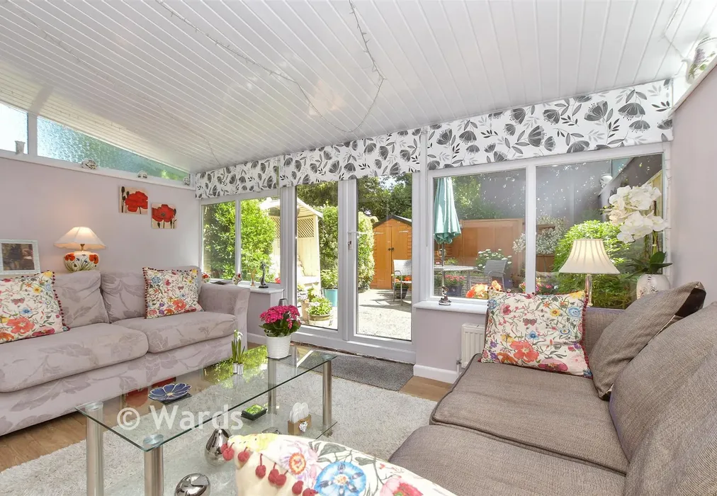 Garden Room - Fremlin Close, Rusthall, Tunbridge Wells, Kent - Wards of Kent