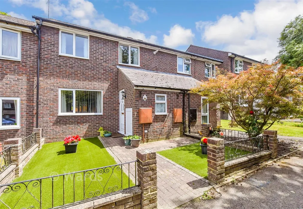 External (Brochure) - Fremlin Close, Rusthall, Tunbridge Wells, Kent - Wards of Kent