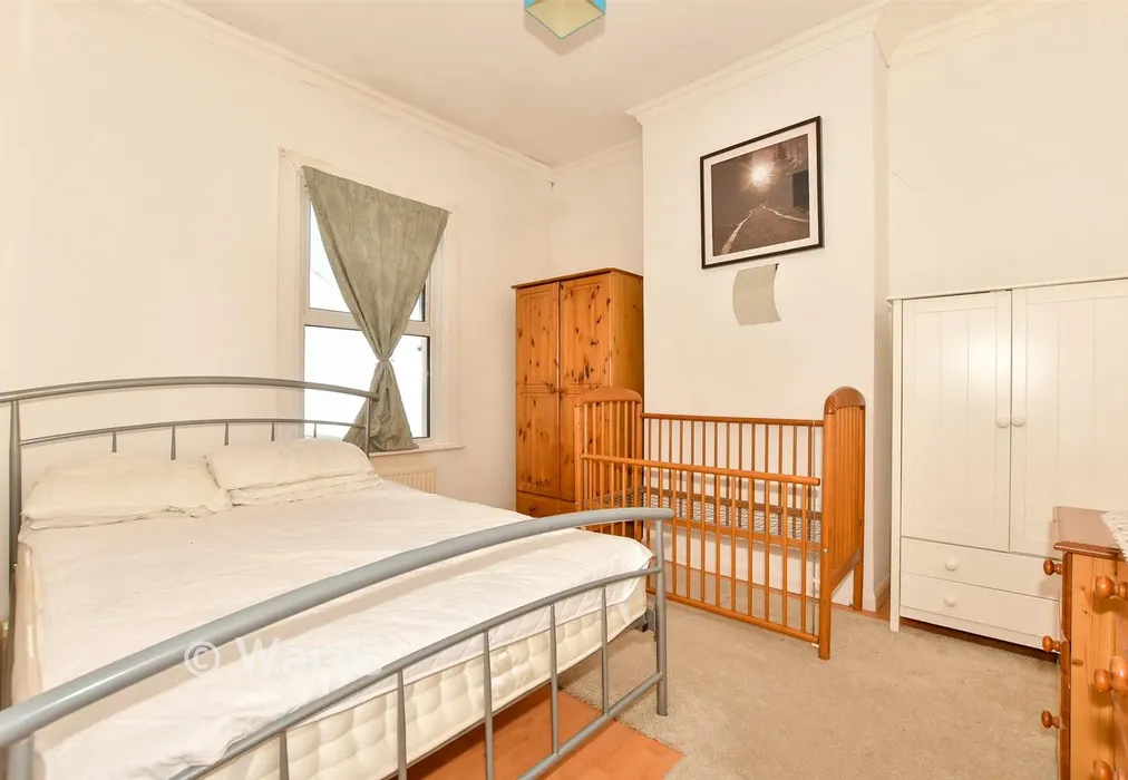 Bedroom 1 - Canterbury Road, Folkestone, Kent - Wards of Kent