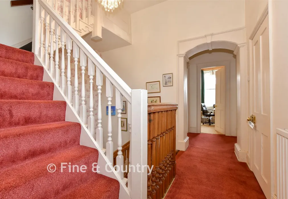 Internal Lifestyle Photograph - Sea Street, Newport, Isle of Wight - Wards of Kent