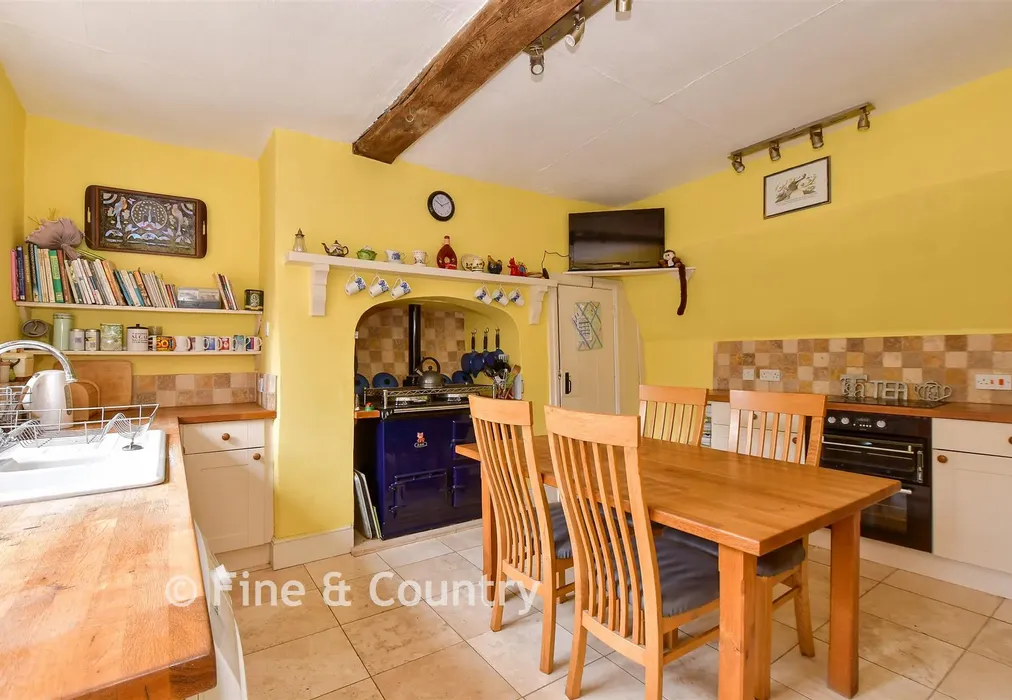 Kitchen/ Breakfast Room - Sea Street, Newport, Isle of Wight - Wards of Kent