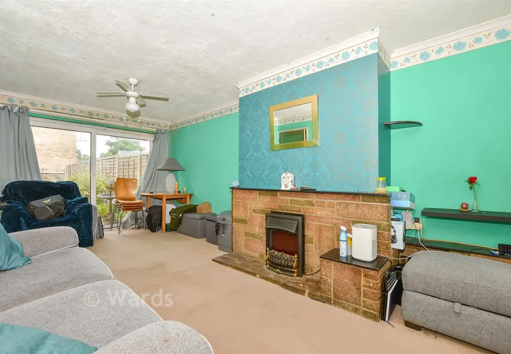 Lounge/Diner - Selby Road, Maidstone, Kent - Wards of Kent