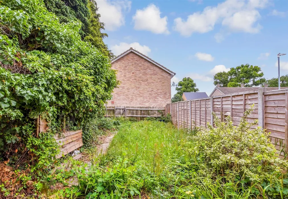 Rear Garden - Selby Road, Maidstone, Kent - Wards of Kent