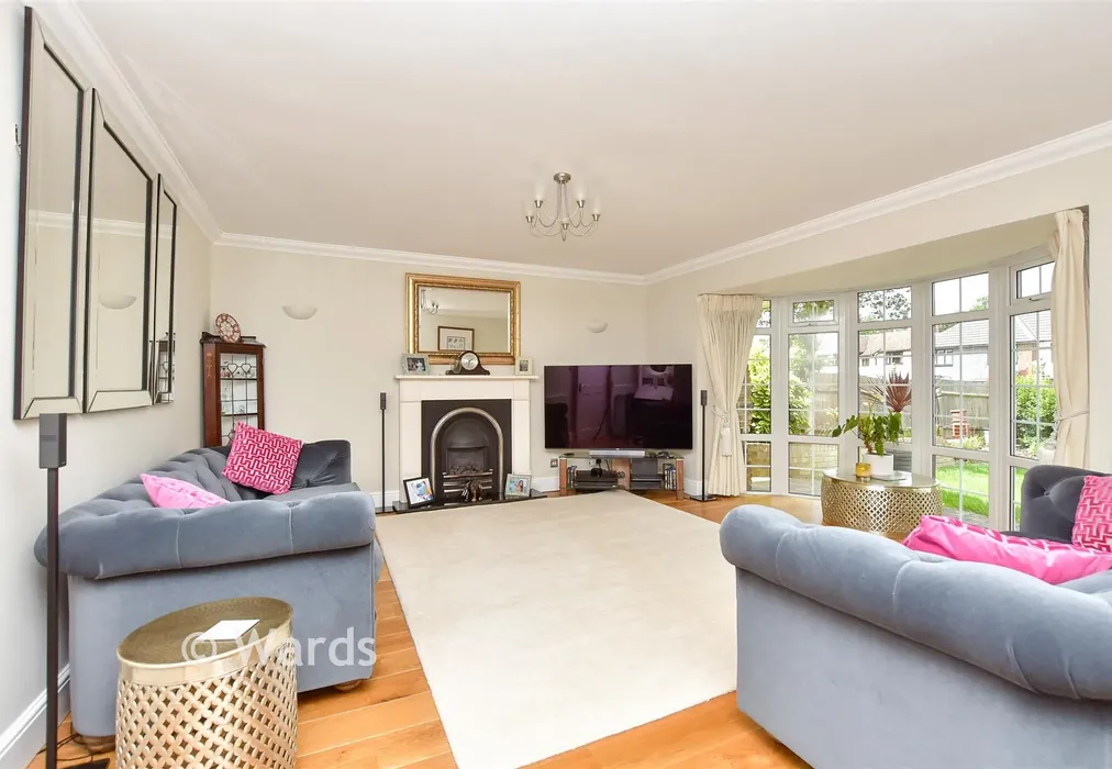 Lounge - Fairview Avenue, Wigmore, Gillingham, Kent - Wards of Kent