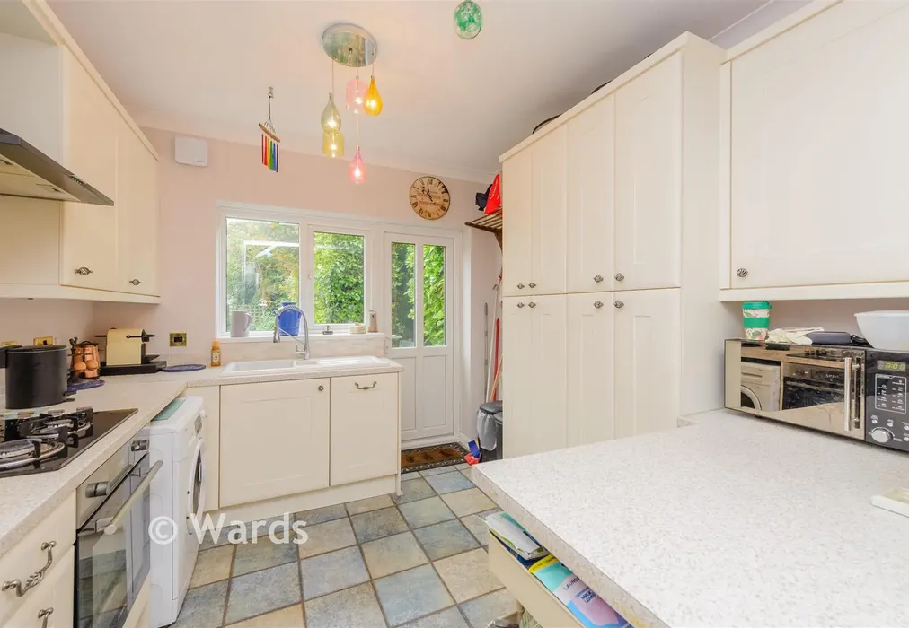 Kitchen - Forge Lane, Higham, Rochester, Kent - Wards of Kent