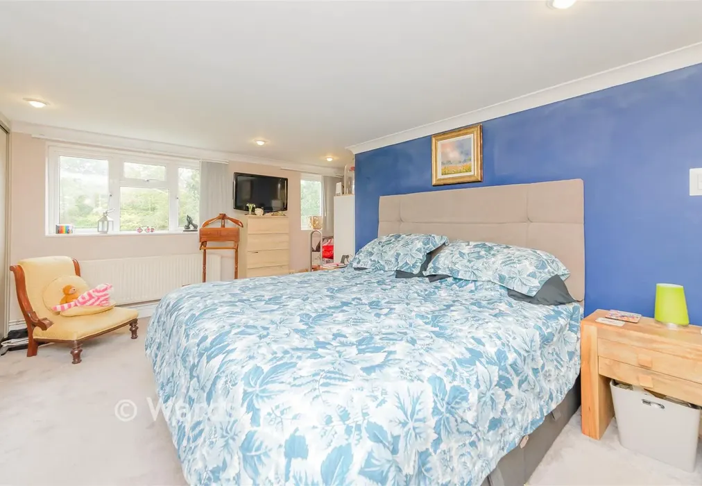 Bedroom 1 - Forge Lane, Higham, Rochester, Kent - Wards of Kent