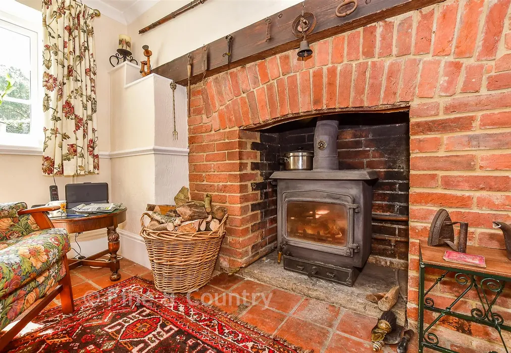 Internal Feature - Burwash Common, Etchingham, Etchingham, East Sussex - Wards of Kent