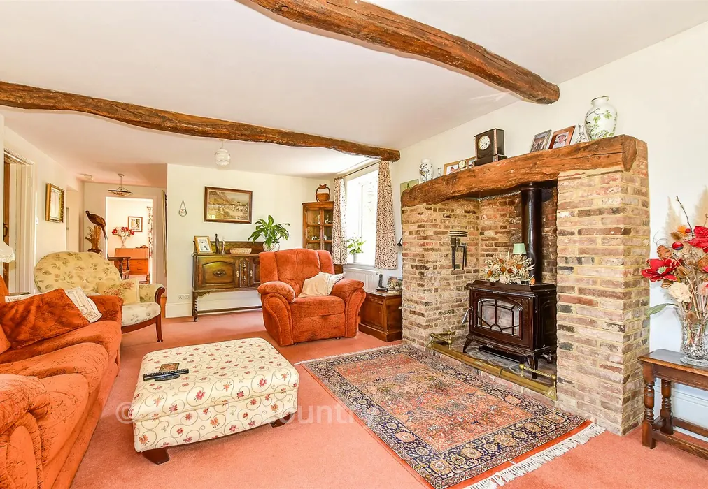 Living Room - Burwash Common, Etchingham, Etchingham, East Sussex - Wards of Kent