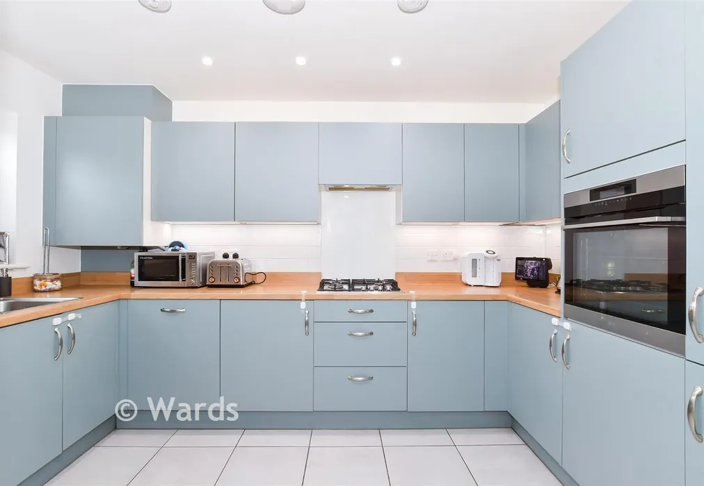 Kitchen - Marigold Place, Coxheath, Maidstone, Kent - Wards of Kent