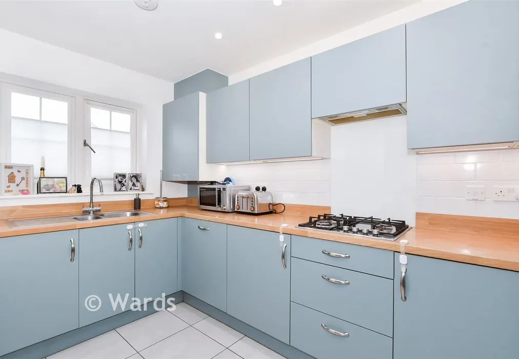 Kitchen - Marigold Place, Coxheath, Maidstone, Kent - Wards of Kent