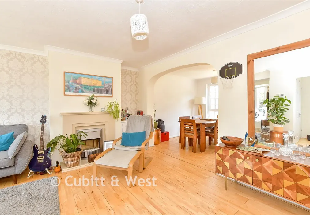 Lounge - Dial Close, Barnham, West Sussex - Wards of Kent