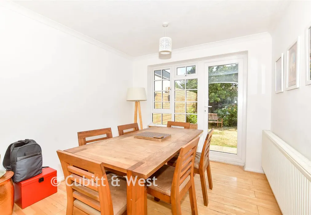 Dining Area - Dial Close, Barnham, West Sussex - Wards of Kent