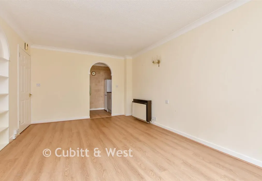 Lounge/Diner - Cedar Road, Sutton, Surrey - Wards of Kent