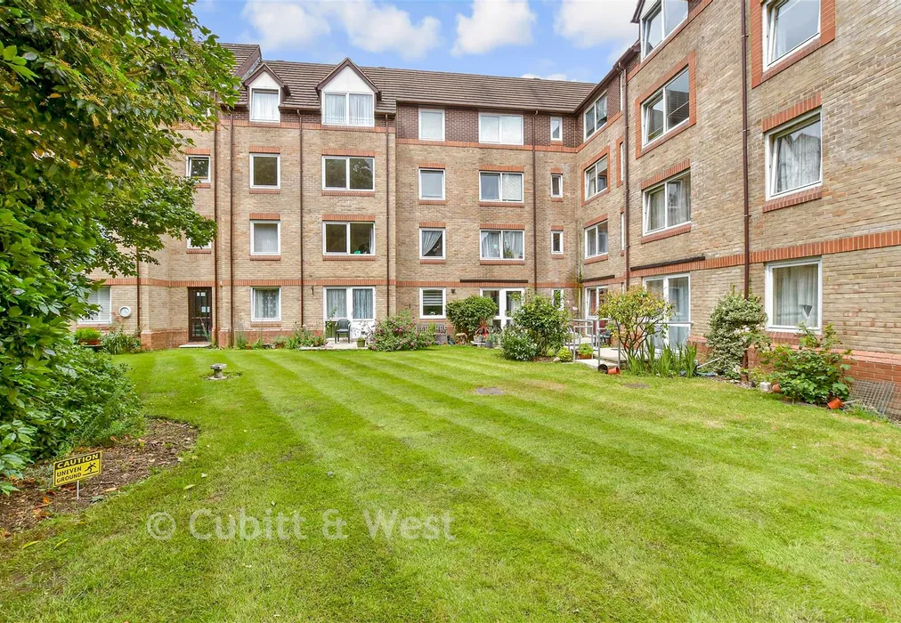 Communal Gardens - Cedar Road, Sutton, Surrey - Wards of Kent