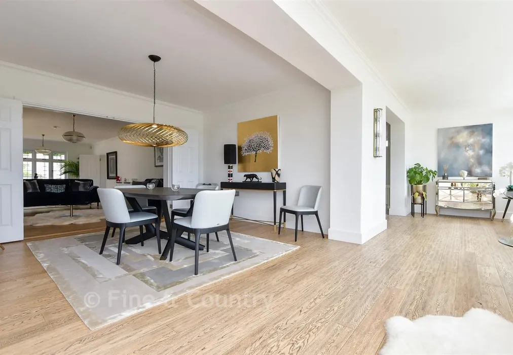 Dining Area - North Foreland Road, Broadstairs, Kent - Wards of Kent