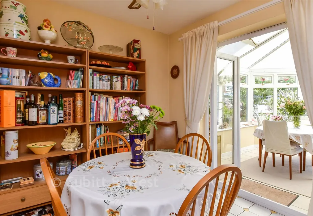 Internal Lifestyle Photograph - Jasmine Close, Marlborough Place, Littlehampton, West Sussex - Wards of Kent