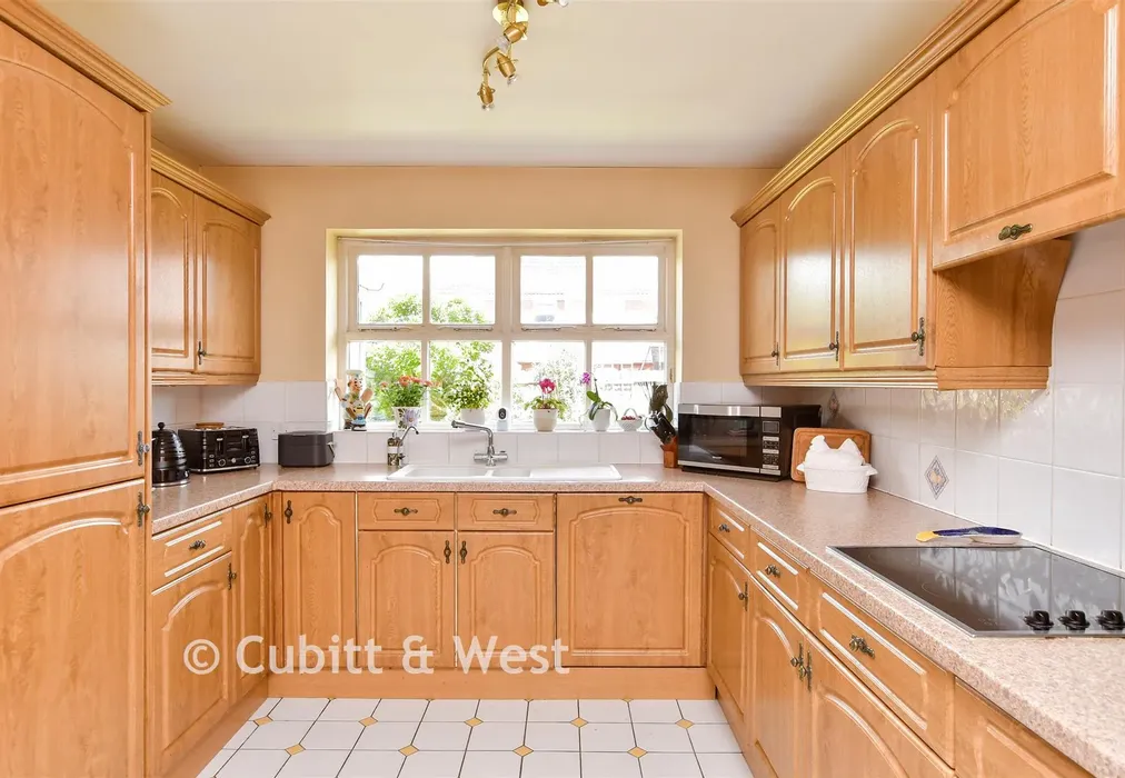 Kitchen - Jasmine Close, Marlborough Place, Littlehampton, West Sussex - Wards of Kent