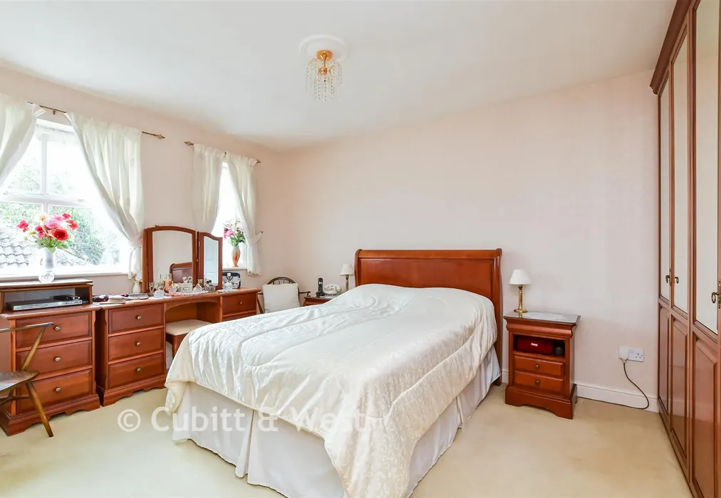Bedroom 1 - Jasmine Close, Marlborough Place, Littlehampton, West Sussex - Wards of Kent
