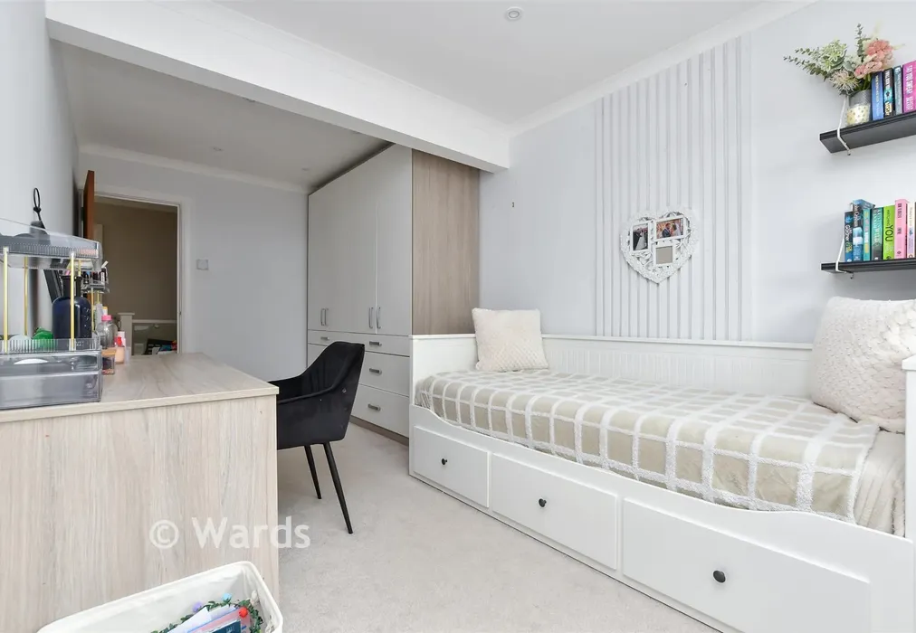 Bedroom 1 - Greenacre Close, Herne Bay, Kent - Wards of Kent
