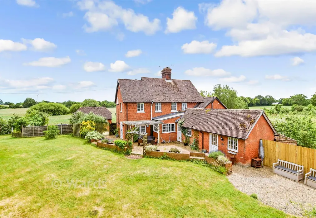 External (Web) - Pristling Lane, Staplehurst, Tonbridge, Kent - Wards of Kent