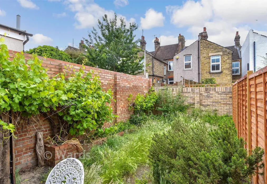 Rear Garden - Foord Street, Rochester, Kent - Wards of Kent