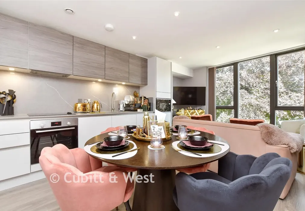 Lounge / Kitchen / Diner - Manor Road, Wallington, Surrey - Wards of Kent