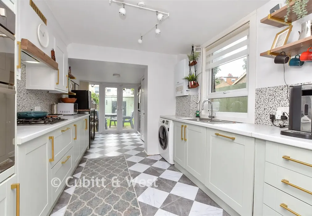 Kitchen/Breakfast Room - Dalmally Road, Croydon, Surrey - Wards of Kent