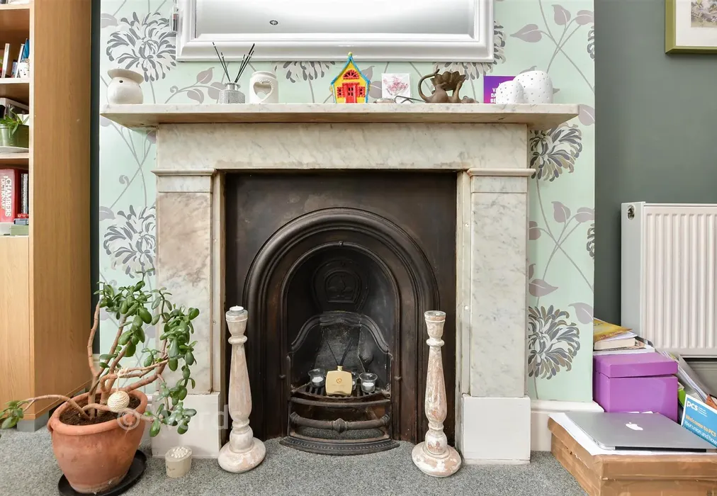 Internal Feature - St. Mildred's Road, Westgate-On-Sea, Kent - Wards of Kent