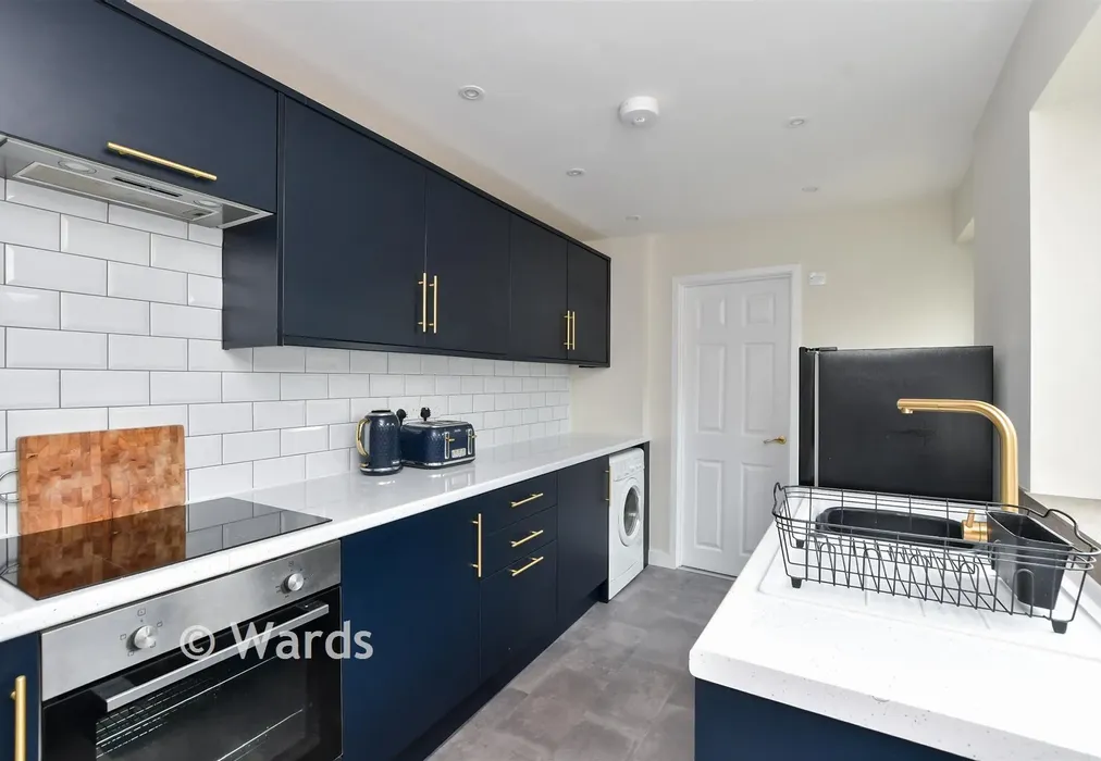 Kitchen - Upper Dumpton Park Road, Ramsgate, Kent - Wards of Kent