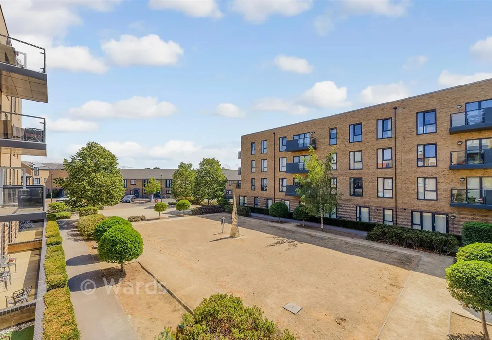 Views To Front - Sterling Road, Bexleyheath, Kent - Wards of Kent