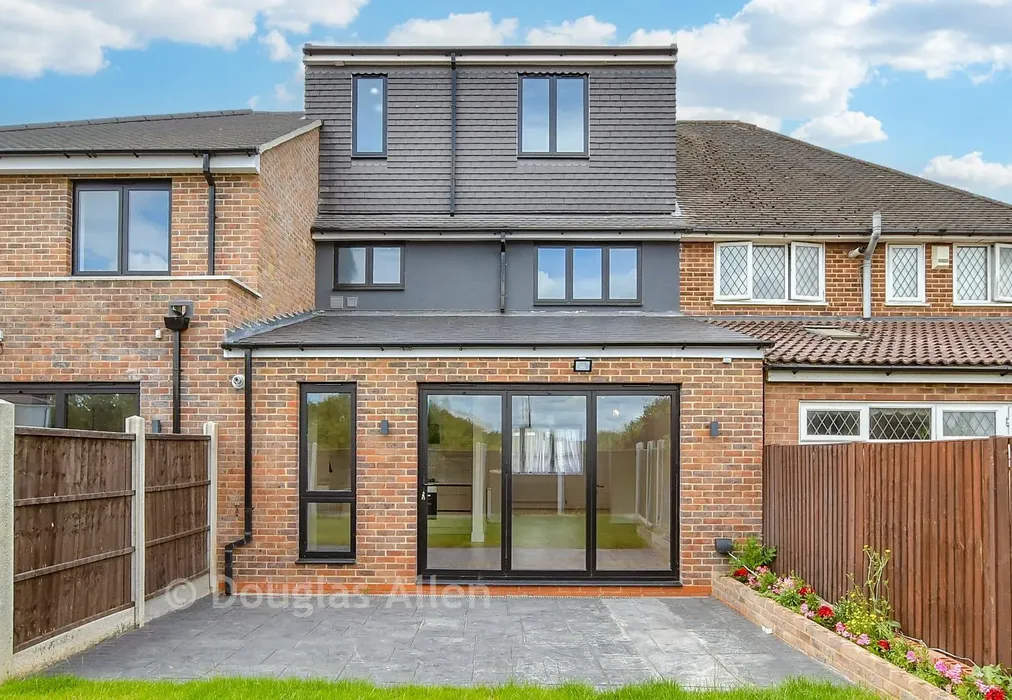 Rear Elevation - Freshwell Avenue, Chadwell Heath, Essex - Wards of Kent