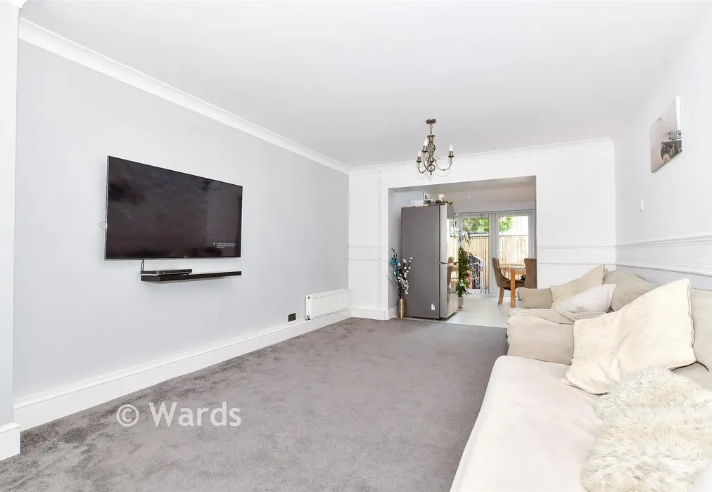 Lounge - Sycamore Drive, Greenacres, Aylesford, Kent - Wards of Kent