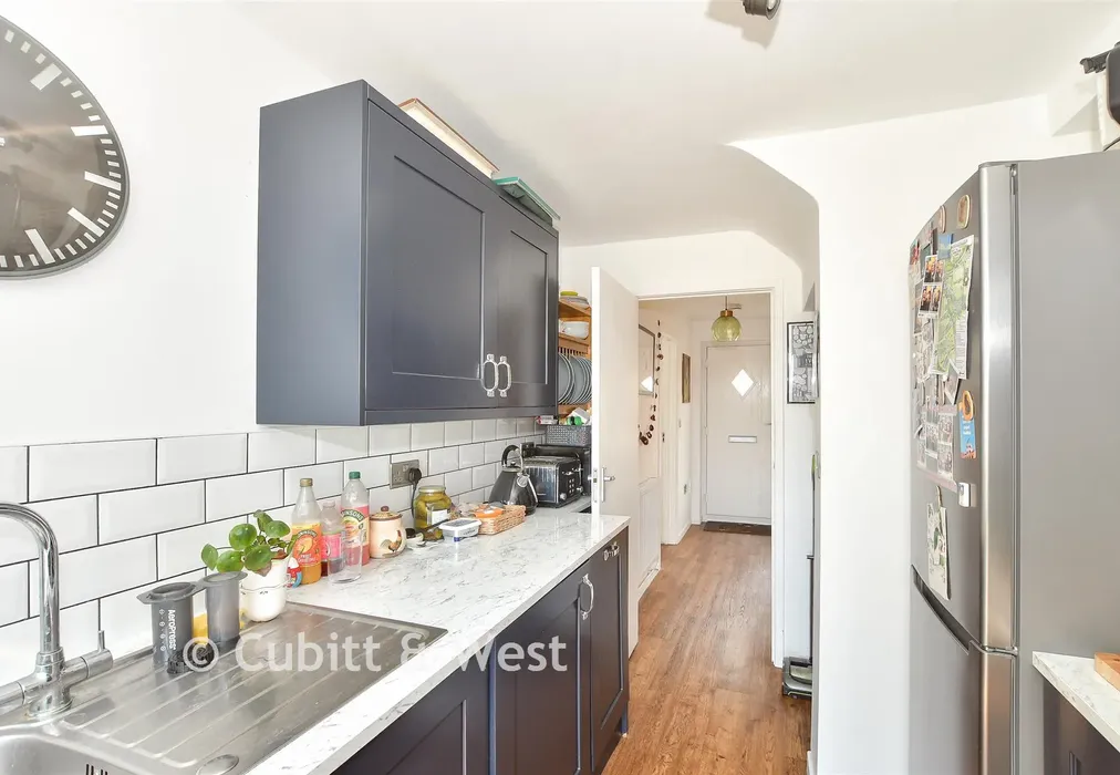 Kitchen - Rudyard Close, Woodingdean, Brighton, East Sussex - Wards of Kent